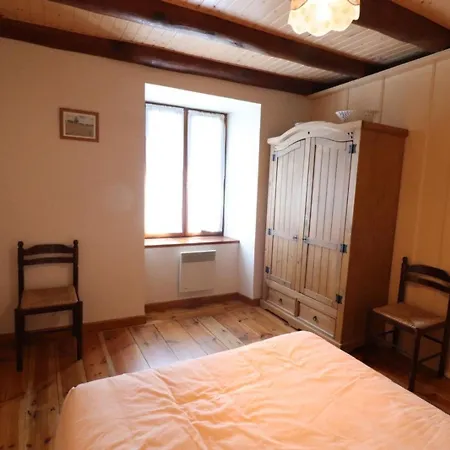 Maison De Caractere A Val D'arcomie - 10 Pers., 200 M², Jardin, Cheminee, Proche Saint-flour - Fr-1-742-226 Holiday home