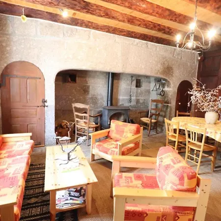 Maison De Caractere A Val D'arcomie - 10 Pers., 200 M², Jardin, Cheminee, Proche Saint-flour - Fr-1-742-226 Holiday home *